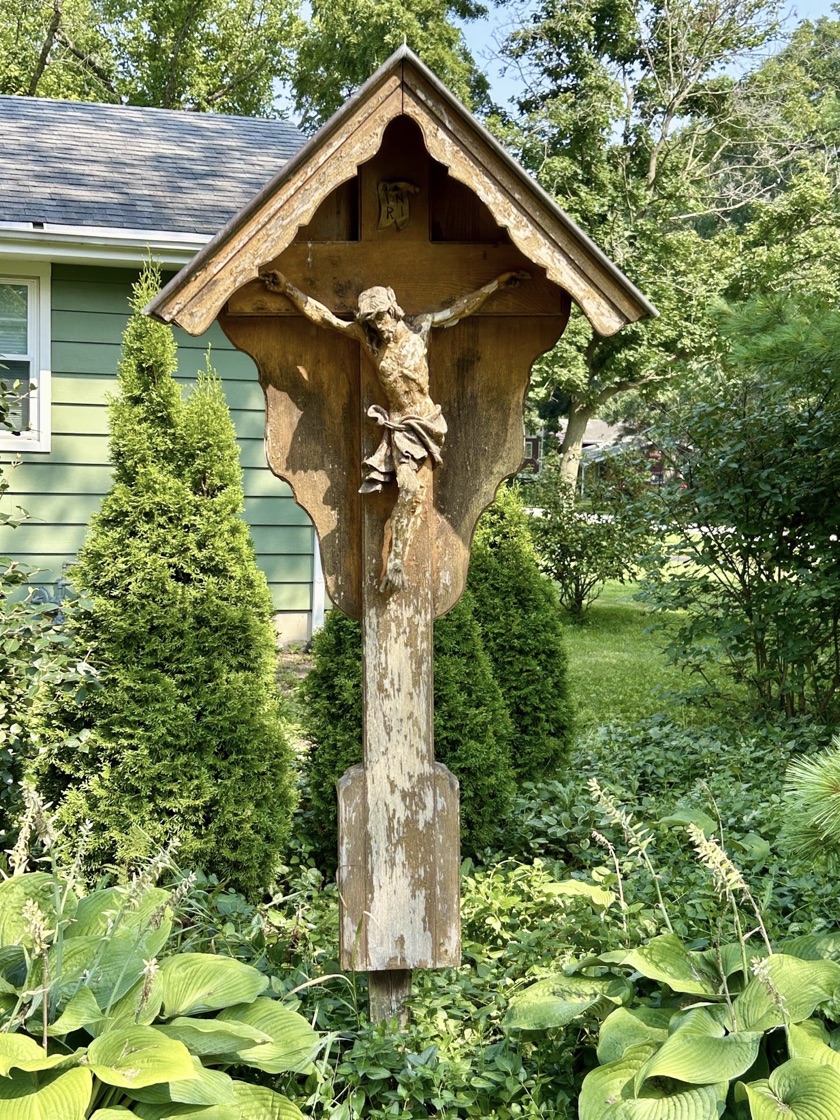 Brian Polo : German outdoor Crucifix